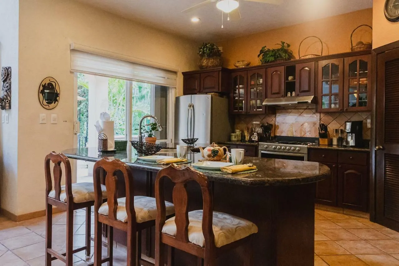 Сasa de vacaciones Casa Cascada - 3 Bdrm House For 6, Close To The Beach Playa del Carmen