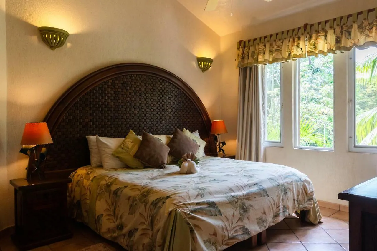 Casa Cascada - 3 Bdrm House For 6, Close To The Beach プレヤデルカーメン 0*,  メキシコ